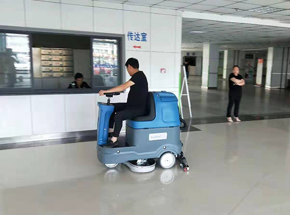 驾驶式好色先生下载地址医院清洁