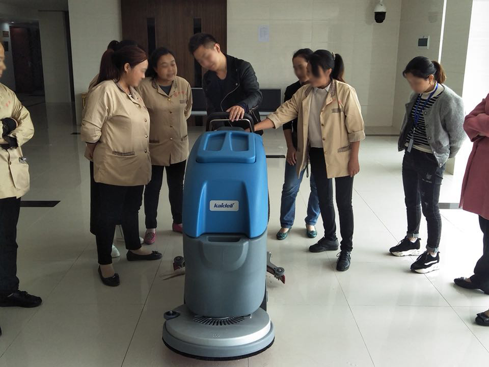 办公楼清洁好色先生下载地址